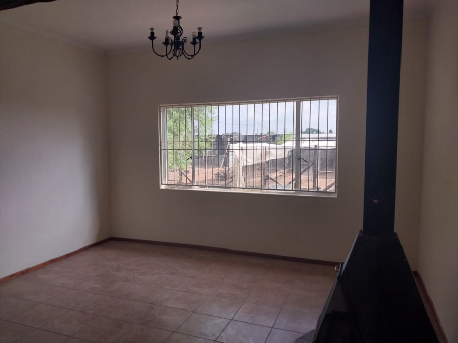 3 Bedroom Property for Sale in Bloemhof Rural North West